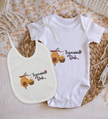 BK Kids Teyzesinin Balı Tasarımlı Bebek Body Zıbın ve Mama Önlüğü Hediye Seti - Model 1