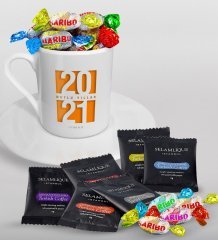 BK Gift Kişiye Özel 2023 Mutlu Yıllar Türk Kahvesi Fincanı Selamlique Karışık Türk Kahvesi ve Haribo Şeker Hediye Seti-7