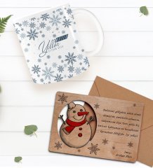 Kişiye Özel Happy New Year Kupa Bardak ve Retro Ahşap Yılbaşı Tebrik Kartı Hediye Seti-7D