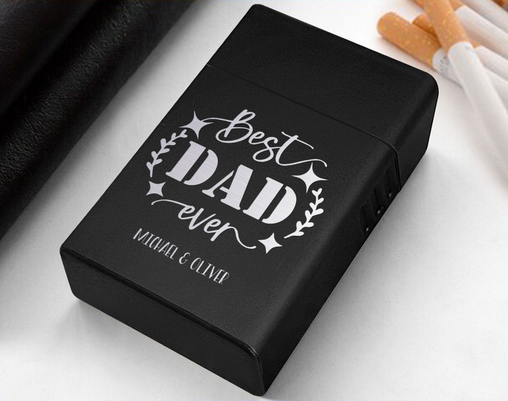 BK Gift Kişiye Özel İsimli Babalar Günü Tasarımlı Siyah Metal Sigara Tabakası ,Babalar Günü Hediyesi , Babaya Hediye , Sigara Tabakası-10