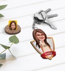 Kişiye Özel İsimli Kız Çocuk Karikatürlü Ahşap Anahtarlık-7