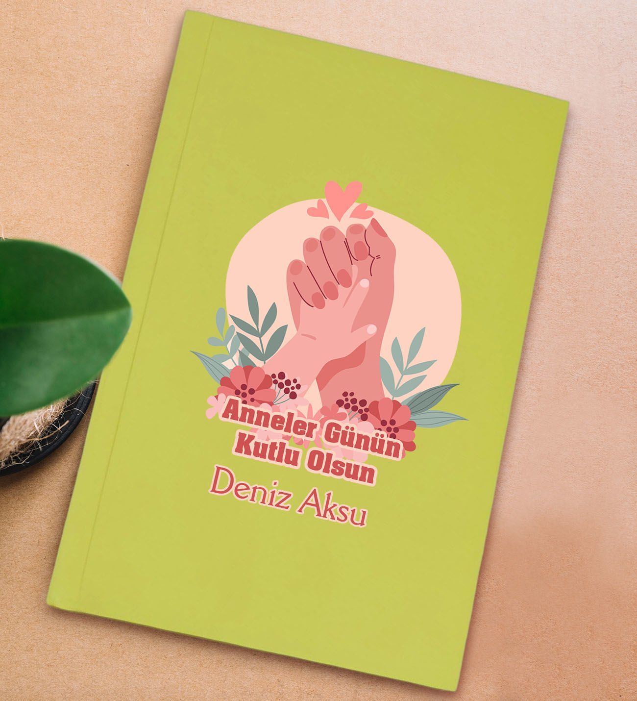 BK Gift Kişiye Özel isimli DTF Anneler Günü Tasarımlı Sarı Sert Kapaklı Defter-3, Anneye Hediye