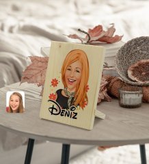 Kişiye Özel İsimli Kadın Karikatürlü Dekoratif Ahşap Çerçeve Model 51