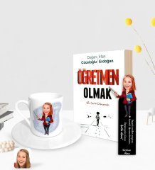 Kişiye Özel Kadın Öğretmen Karikatürlü Türk Kahvesi Fincanı Ahşap Kitap Ayracı ve Öğretmen Olmak Kitabı Hediye Seti-3