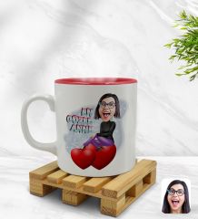 Kişiye Özel En Güzel Anne Karikatürlü İçi Kırmızı Renkli Kupa Bardak Model 1