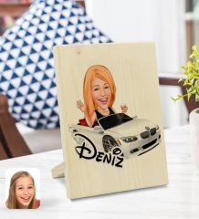 Kişiye Özel İsimli Kadın Patron Karikatürlü Dekoratif Ahşap Çerçeve Model 3