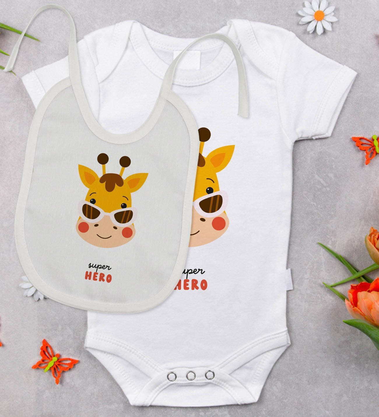 BK Kids Super Hero Tasarımlı Bebek Body Zıbın ve Mama Önlüğü Hediye Seti - Model 1