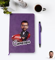 Kişiye Özel Erkek Patron Karikatürlü Mor Termo Deri Defter Kalem Seti Model 1