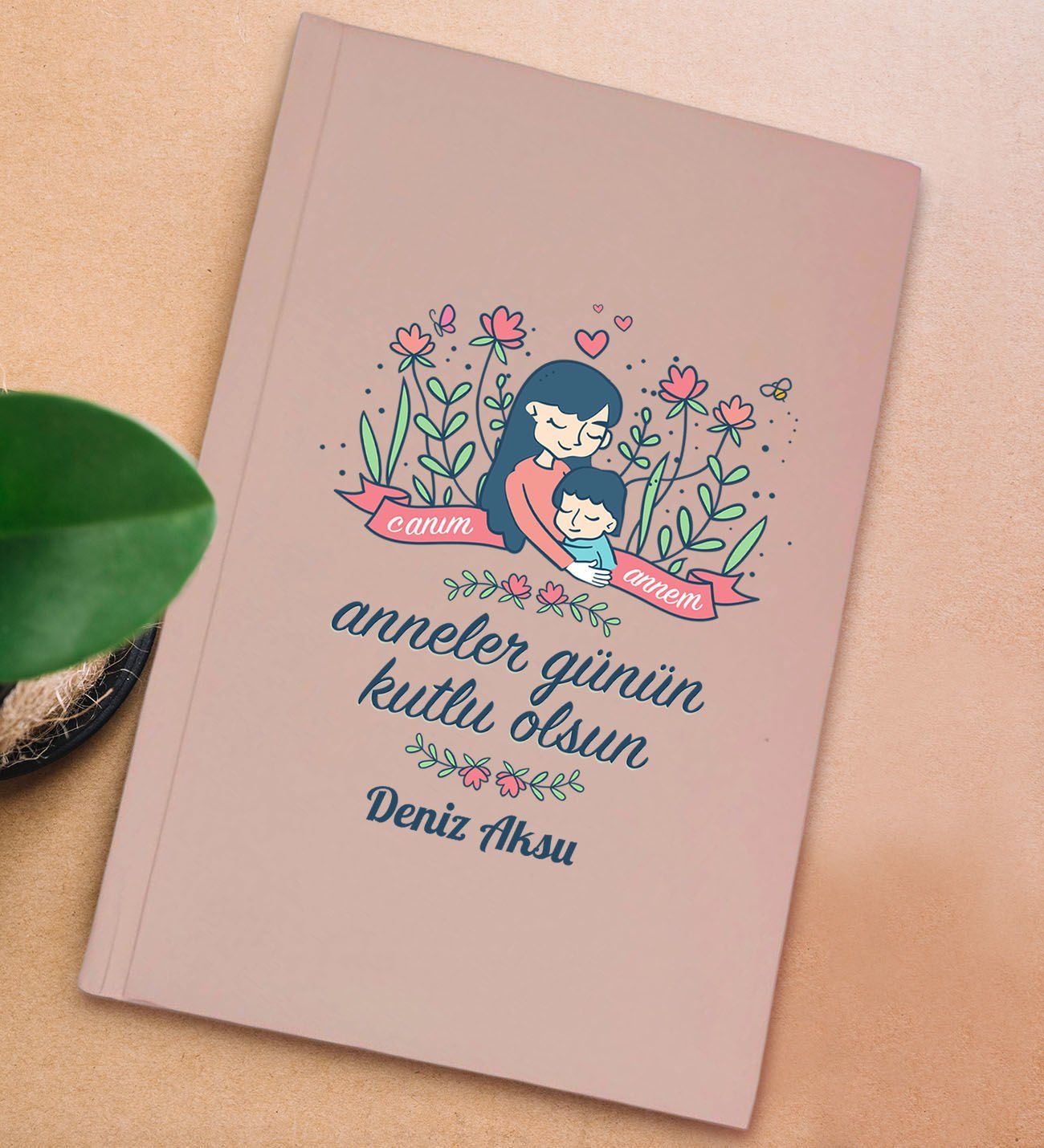BK Gift Kişiye Özel isimli DTF Anneler Günü Tasarımlı Pembe Sert Kapaklı Defter-2, Anneye Hediye