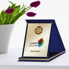 Kişiye Özel Yılın En İyi Ressamı Lacivert Plaket Ödülü