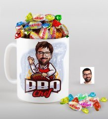 Kişiye Özel Bay Barbekü Chef Karikatürlü Kupa ve Haribo Şeker Hediye Seti-1