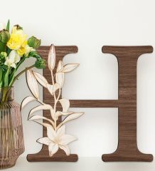 BK Gift Kişiye Özel Harfli Çiçek Desenli Ahşap Duvar Dekoru, Harfli Tablo, Arkadaşa Hediye, Ev Dekorasyonu, Ev Hediyesi