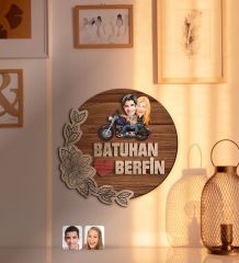 BK Gift Kişiye Özel Sevgililer Karikatürlü Kabartma Figürlü Ahşap Tablo, Duvar Dekoru, Sevgiliye Hediye, Ev Dekorasyonu, Sevgililer Günü Hediyesi-3