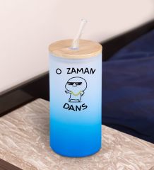 BK Gift O Zaman Dans Tasarımlı Mavi Renk Pipetli Buzlu Cam Bardak 600ml, Arkadaşa Hediye, Doğum Günü Hediyesi