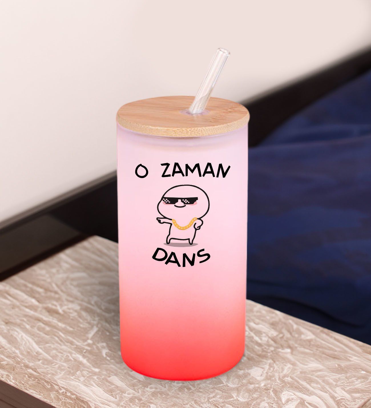 BK Gift O Zaman Dans Tasarımlı Kırmızı Renk Pipetli Buzlu Cam Bardak 600ml, Arkadaşa Hediye, Doğum Günü Hediyesi
