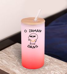 BK Gift O Zaman Dans Tasarımlı Kırmızı Renk Pipetli Buzlu Cam Bardak 600ml, Arkadaşa Hediye, Doğum Günü Hediyesi