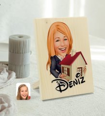 Kişiye Özel İsimli Kadın Emlakçı Karikatürlü Dekoratif Ahşap Çerçeve Model 1