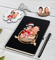 Kişiye Özel Yılın En Mükemmel Çifti Karikatürlü Siyah Defter Kalem ve Anahtarlık Hediye Seti-62