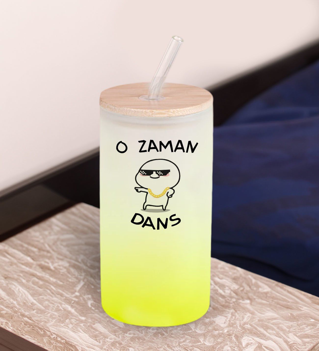 BK Gift O Zaman Dans Tasarımlı Sarı Renk Pipetli Buzlu Cam Bardak 600ml, Arkadaşa Hediye, Doğum Günü Hediyesi