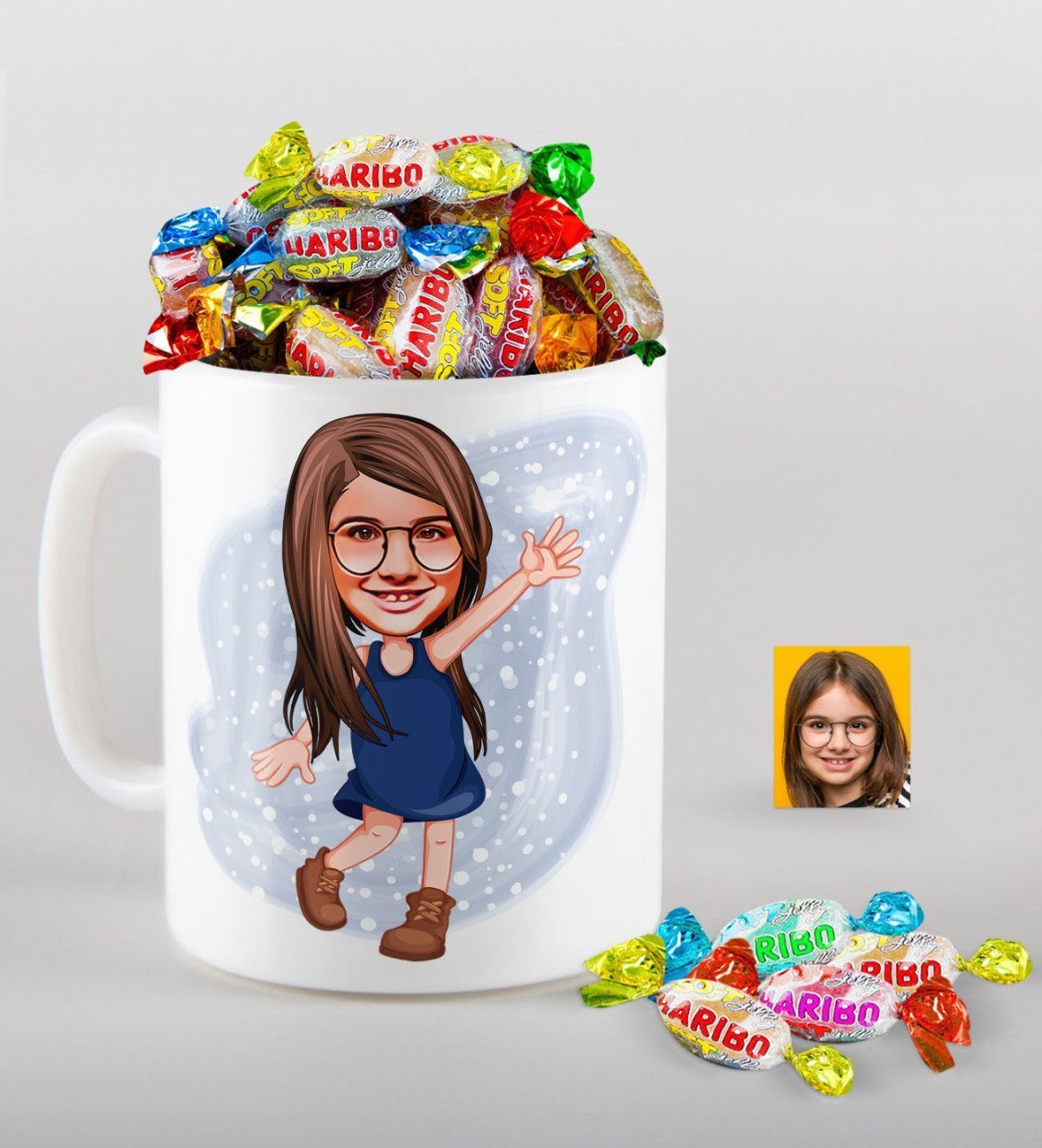 Kişiye Özel Kız Çocuk Karikatürlü Kupa ve Haribo Fruitbons Şeker Hediye Seti-4