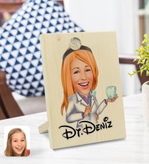 Kişiye Özel İsimli Kadın Diş Hekimi Karikatürlü Dekoratif Ahşap Çerçeve Model 1