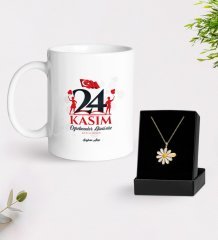 Kişiye Özel Öğretmenler Gününüz Kutlu Olsun Beyaz Kupa ve Papatya Kolye Hediye Seti-2