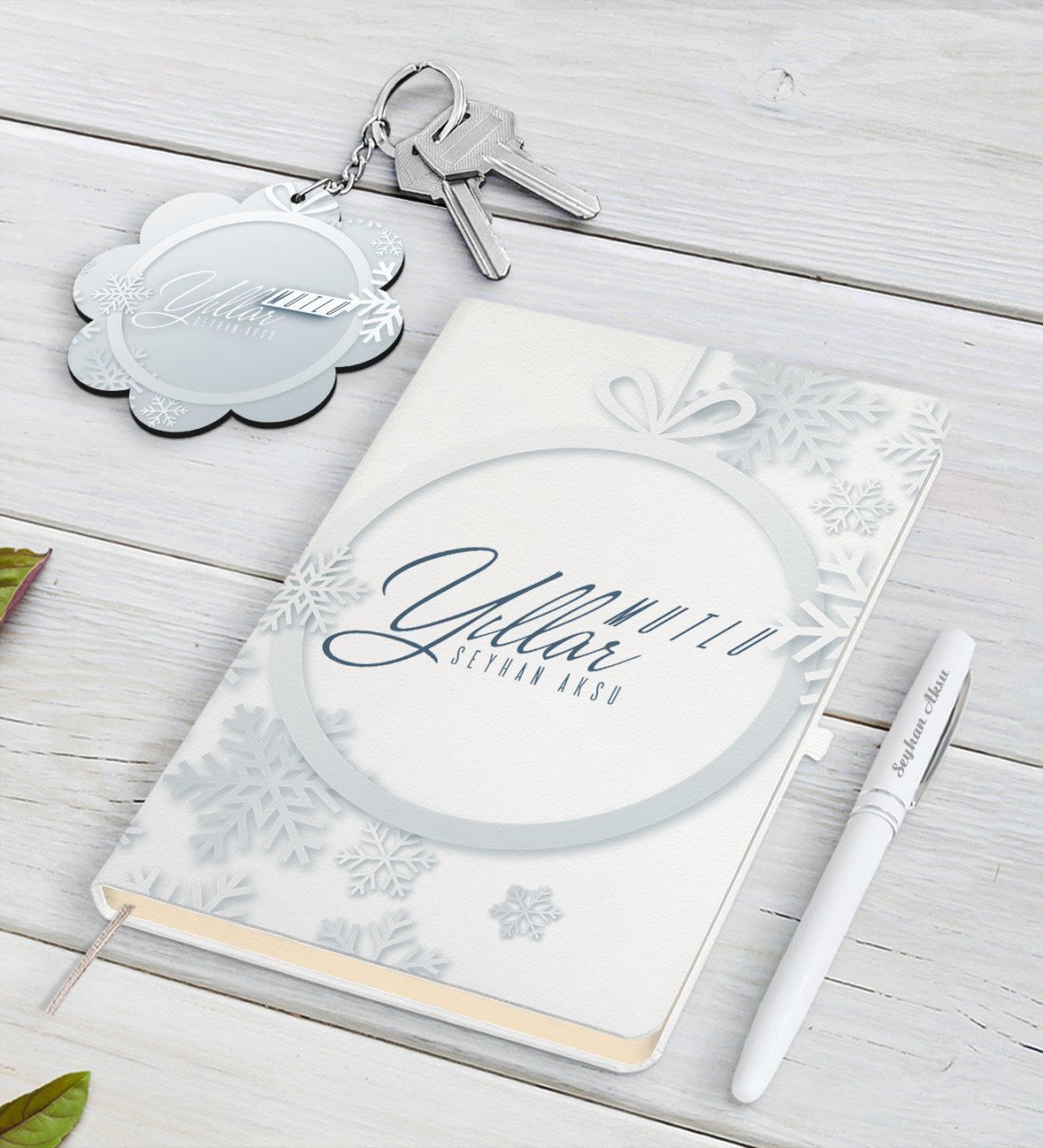Kişiye Özel Yılbaşı Mutlu Yıllar Beyaz Defter Kalem ve Anahtarlık Hediye Seti-14