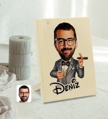 Kişiye Özel İsimli Erkek Patron Karikatürlü Dekoratif Ahşap Çerçeve Model 3