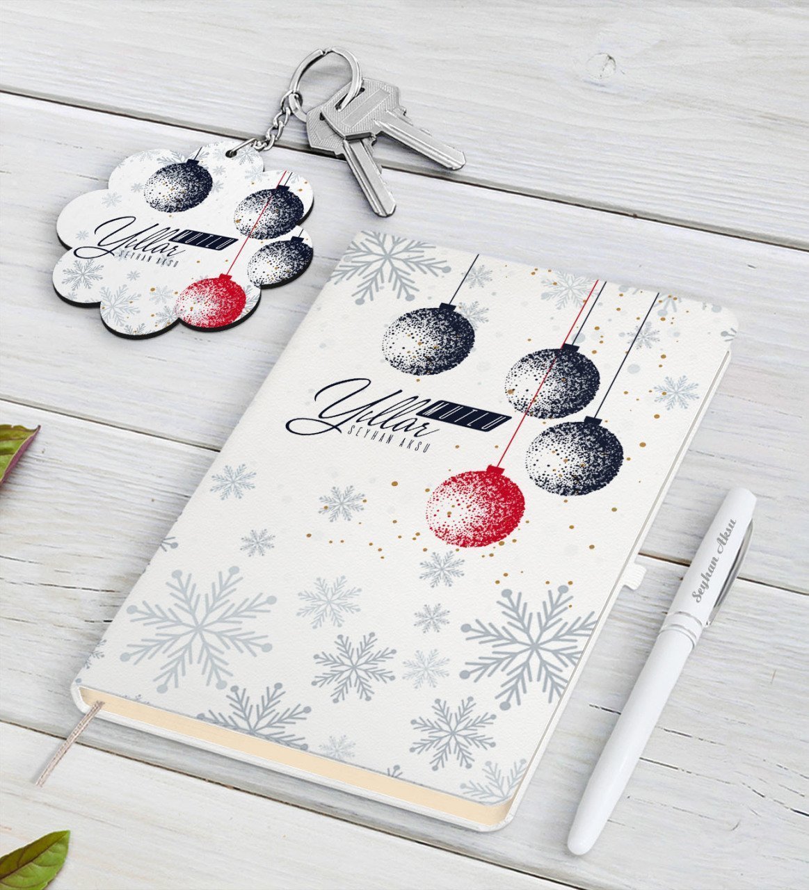 Kişiye Özel Yılbaşı Mutlu Yıllar Beyaz Defter Kalem ve Anahtarlık Hediye Seti-13