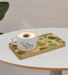 Kişiye Özel Kivi Tasarımlı Doğal Ahşap Tabaklı Seramik Fincan Sunum Seti  Model 1