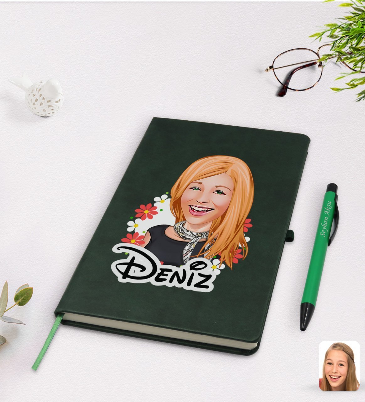 Kişiye Özel Kadın Karikatürlü Yeşil Termo Deri Defter Kalem Seti Model 51