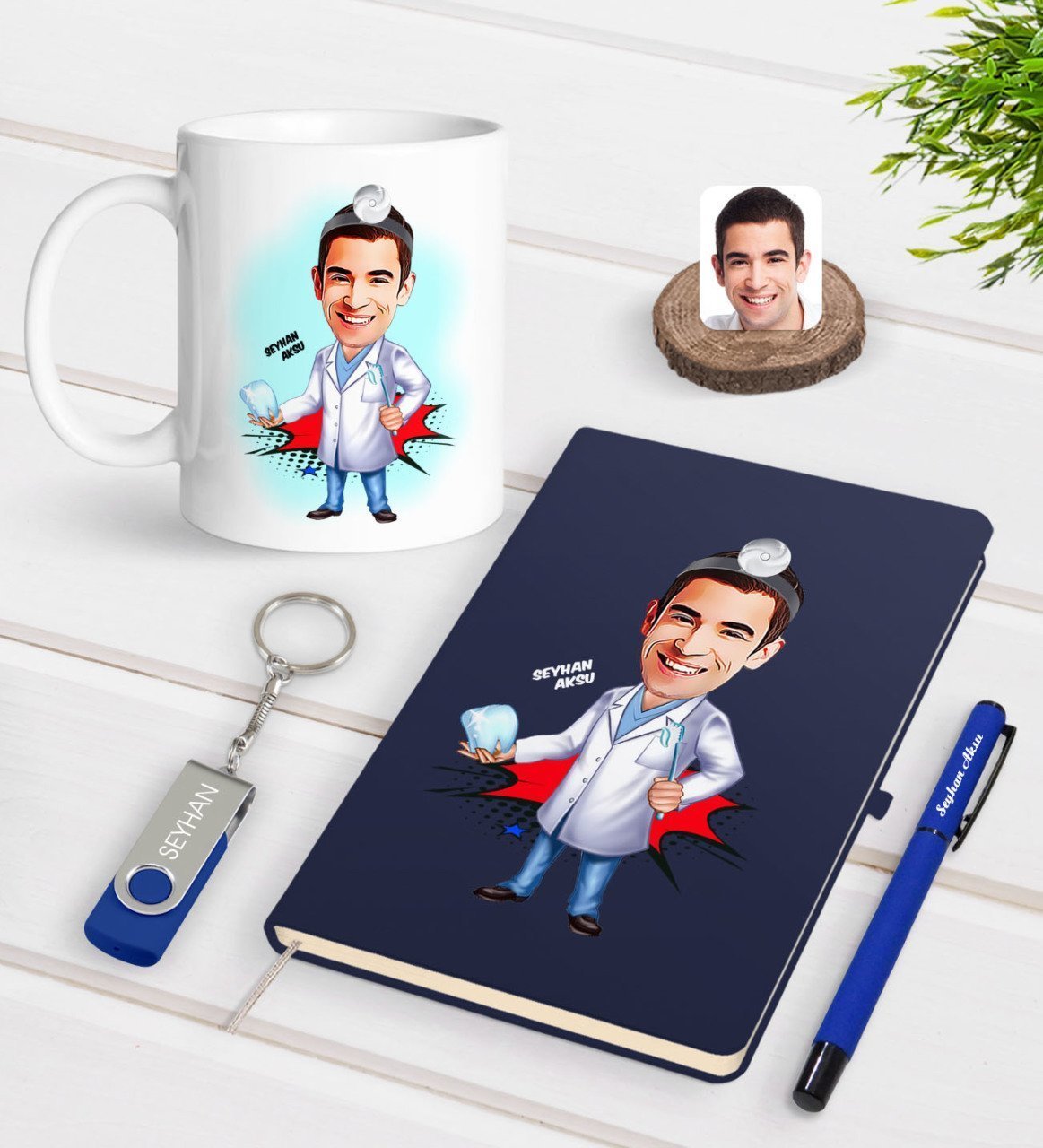 Kişiye Özel Erkek Diş Hekimi Karikatürlü Lacivert Defter Kalem Kupa 32gb USB Bellek Hediye Seti-3