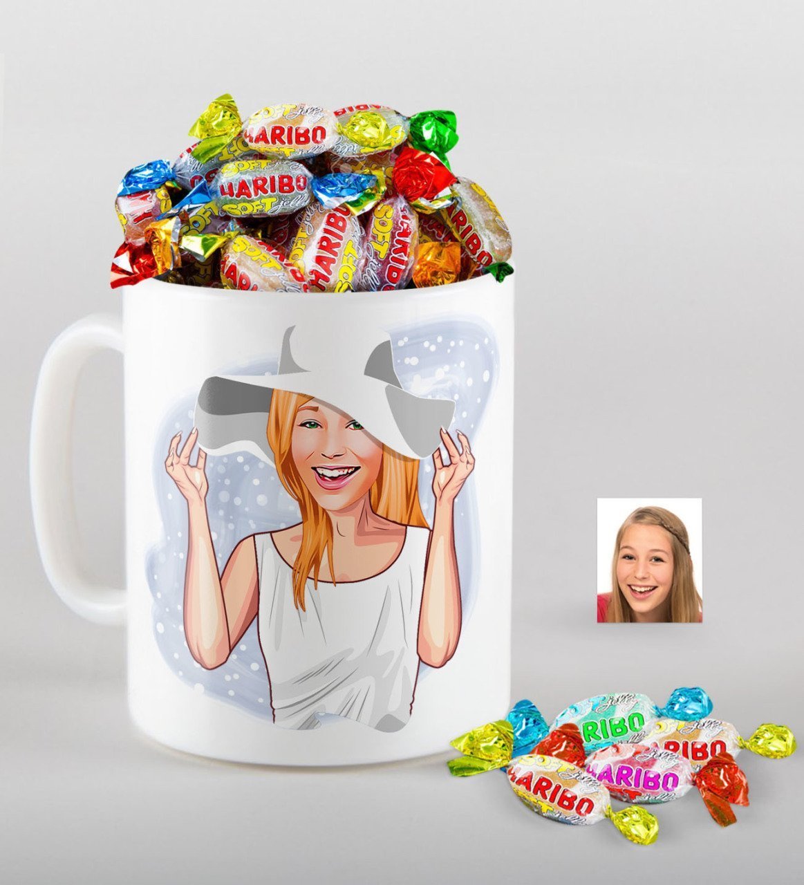 Kişiye Özel Bayan Karikatürlü Kupa ve Haribo Fruitbons Şeker Hediye Seti-20