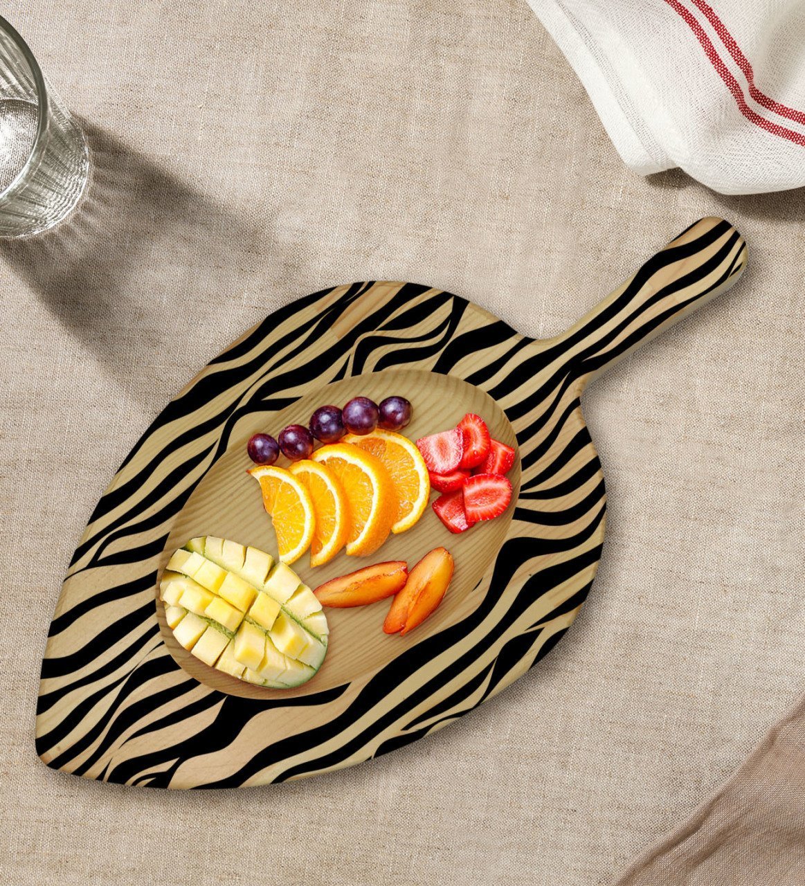 BK Gift Modern Art Tasarımlı Yaprak Şeklinde Doğal Ahşap Servis ve Sunum Tabağı Model 18