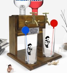 Kişiye Özel Renkli Baskılı Silüet Sevgililer Karikatürlü İkili Vodka Bardağı ve Çift Musluklu Doğal Ahşap Vodka Standı-1