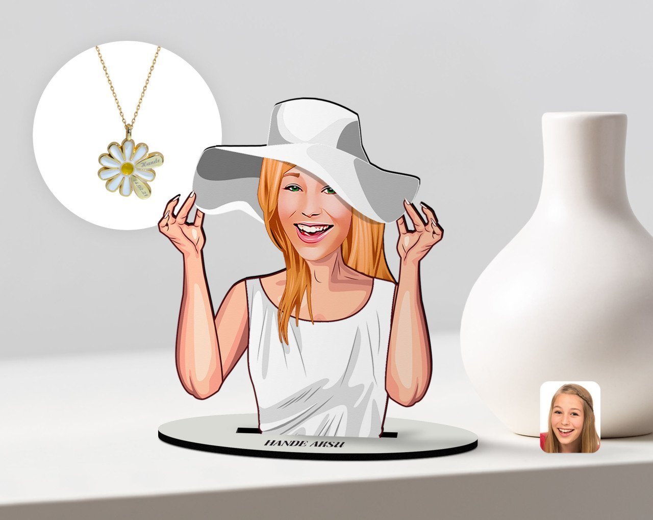 Kişiye Özel Kadın Karikatürlü 3D Ahşap Biblo ve İsimli Tarihli Papatya Kolye Seti-20