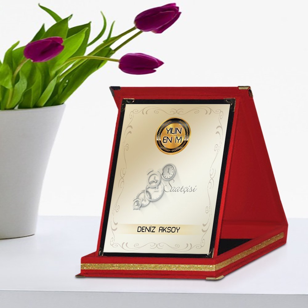 Kişiye Özel Yılın En İyi Saatçisi Kırmızı Plaket Ödülü