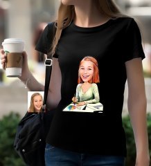 Kişiye Özel Bayan Grafik Tasarımcı Karikatürlü Siyah T-Shirt