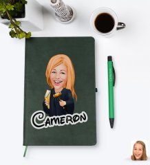 Kişiye Özel Kadın Hakim Karikatürlü Yeşil Termo Deri Defter Kalem Seti Model 1