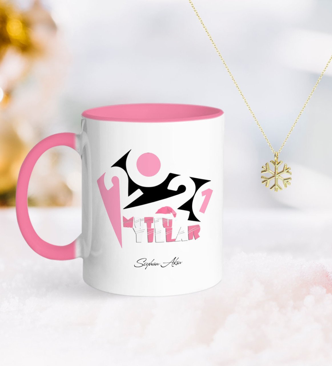 BK Gift Kişiye Özel 2023 Mutlu Yıllar Pembe Kupa ve Kar Tanesi Kolye-13
