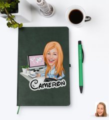 Kişiye Özel Kadın Genel Müdür Karikatürlü Yeşil Termo Deri Defter Kalem Seti Model 1
