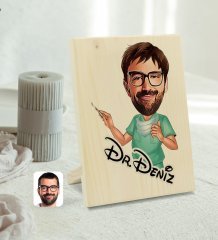 Kişiye Özel İsimli Erkek Cerrah Karikatürlü Dekoratif Ahşap Çerçeve Model 1