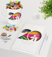 BK Gift Kişiye Özel 2023 Mutlu Yıllar Beyaz Defter Kalem Kupa ve Haribo Şeker Hediye Seti-11