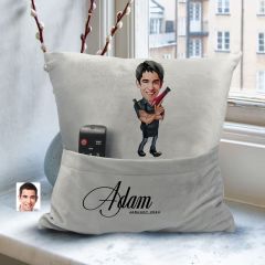 BK Gift Kişiye Özel Kuaför Karikatür Tasarımlı Organizer Kumanda ve Atıştırmalık Cepli Gri Kırlent Yastık-2 Arkadaşa Hediye, Cepli Yastık