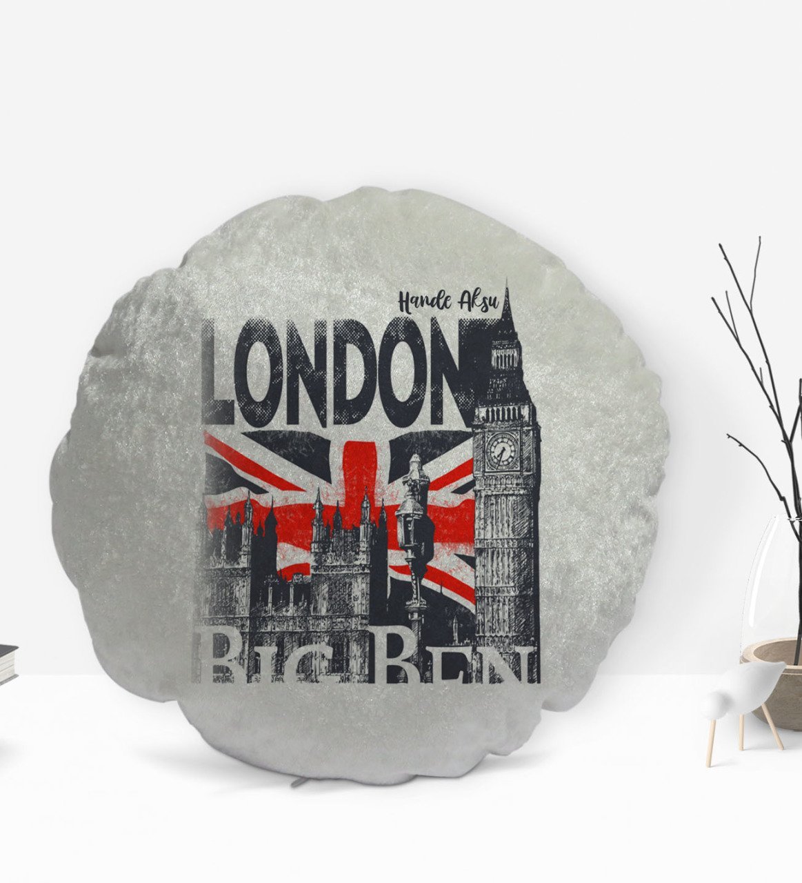 Kişiye Özel İsimli London Tasarımlı Yuvarlak Dekoratif Kırlent Yastık-3