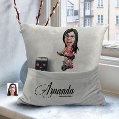 BK Gift Kişiye Özel Kadın Fitness Karikatür Tasarımlı Organizer Kumanda ve Atıştırmalık Cepli Gri Kırlent Yastık-2 Arkadaşa Hediye, Cepli Yastık