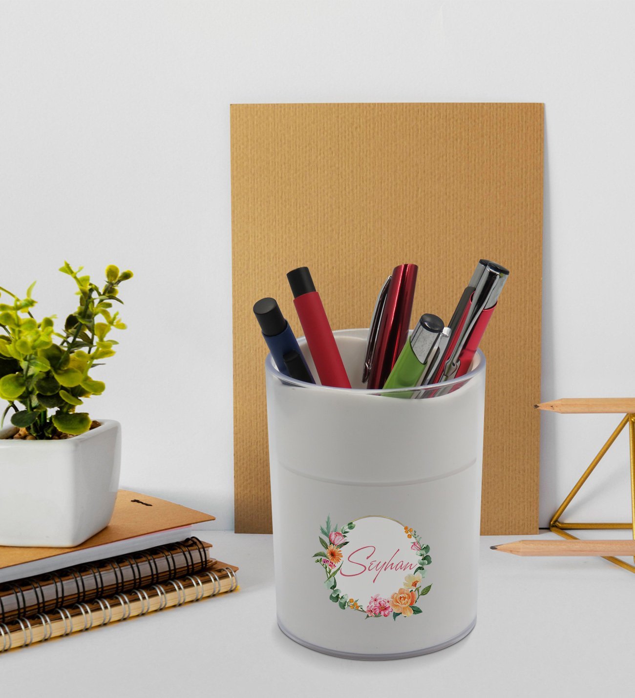 BK Gift Kişiye Özel Çiçek Tasarımlı Beyaz Akrilik Kalemlik - Model 10