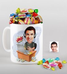 Kişiye Özel Bay Gamer Karikatürlü Kupa ve Haribo Fruitbons Şeker Hediye Seti-1