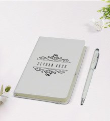 Kişiye Özel İsimli 9x14cm Beyaz Defter ve Kalem Hediye Seti - Model 9