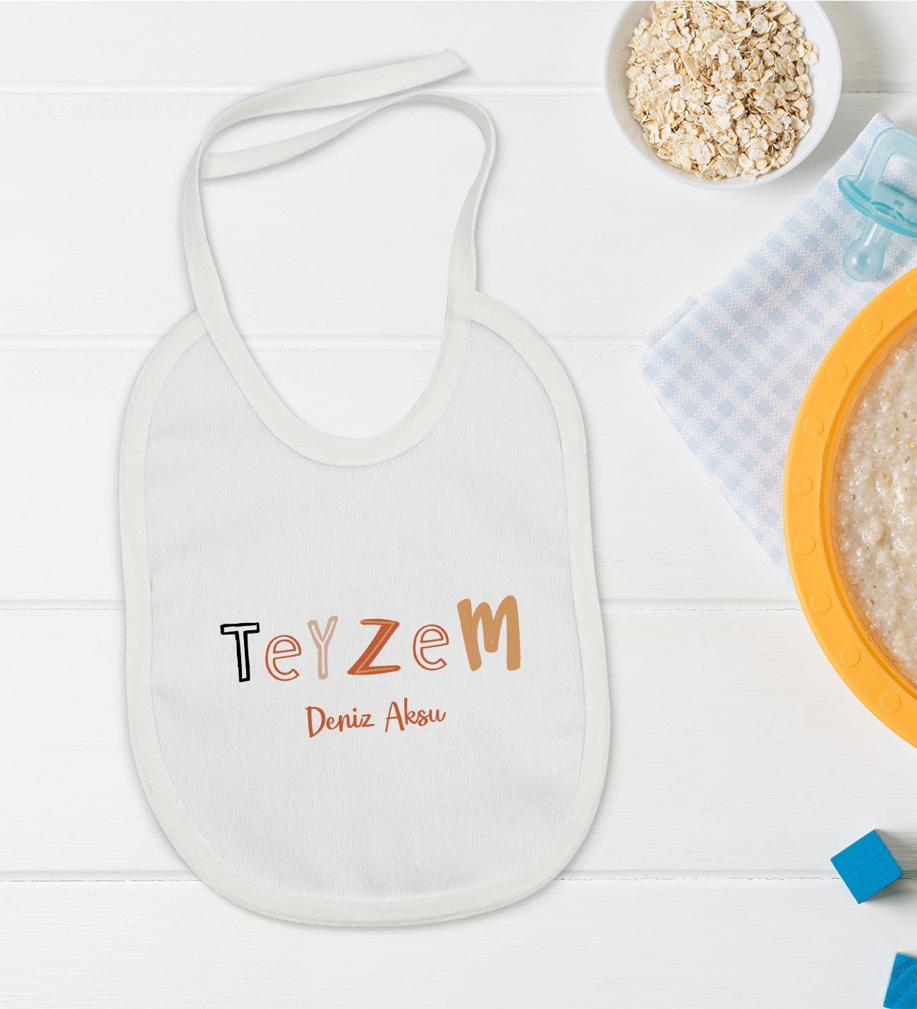 BK Kids Kişiye Özel Teyzem Tasarımlı Bebek Mama Önlüğü - Model 1